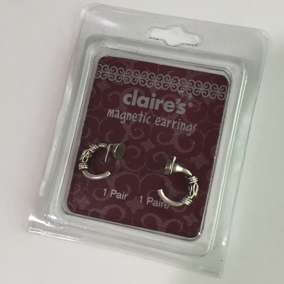 🆕 Claire’s Magnetic Hoop Earrings - Picture 4 of 5